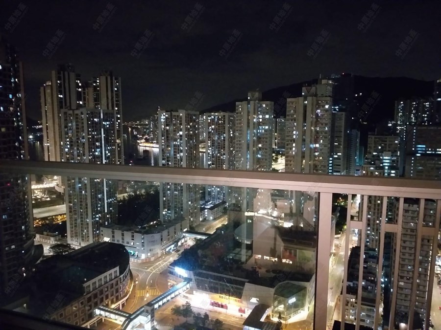 万景峰 3座, 相片