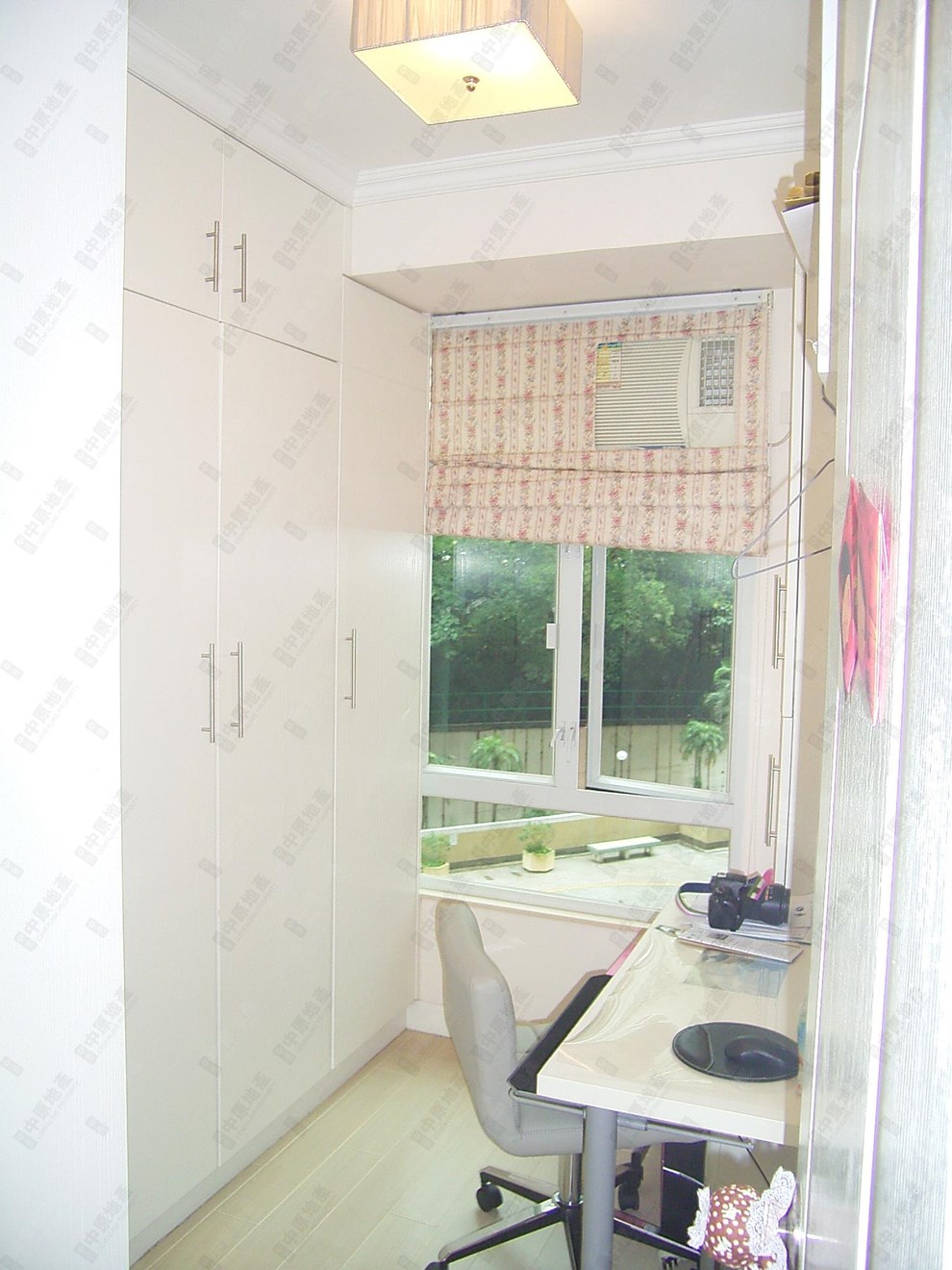 Unit Interior-Study Room