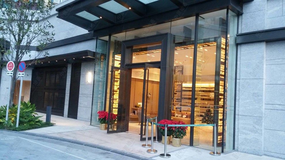 Building-Entrance