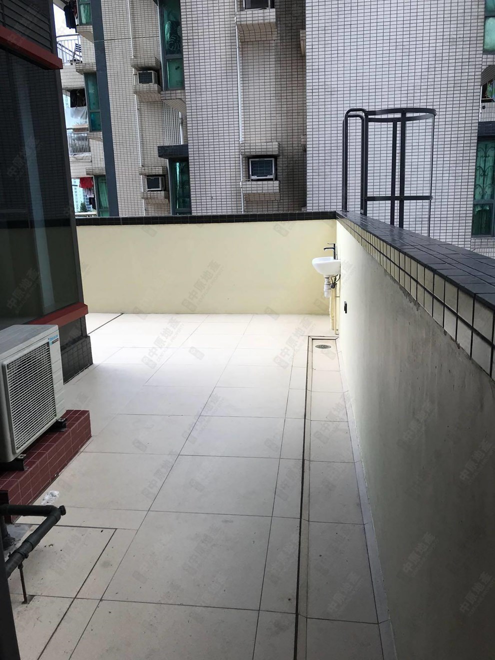 Unit Exterior-Terrace