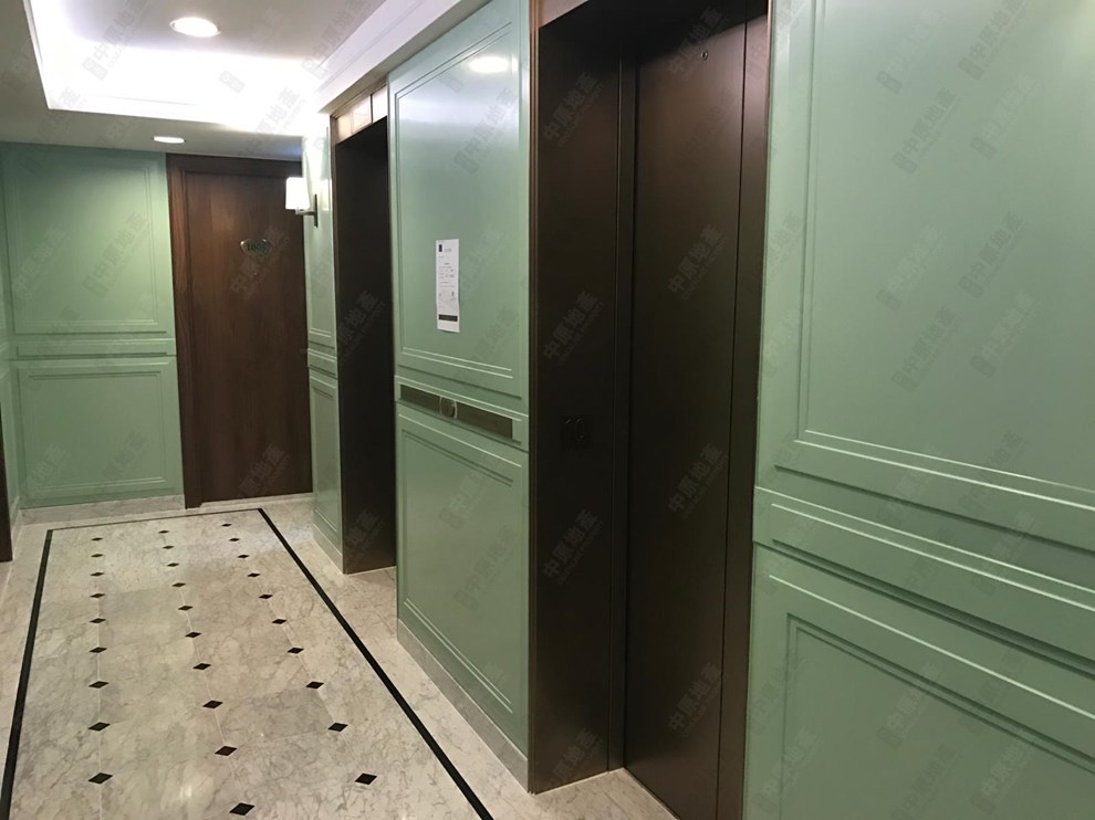 Building-Corridor