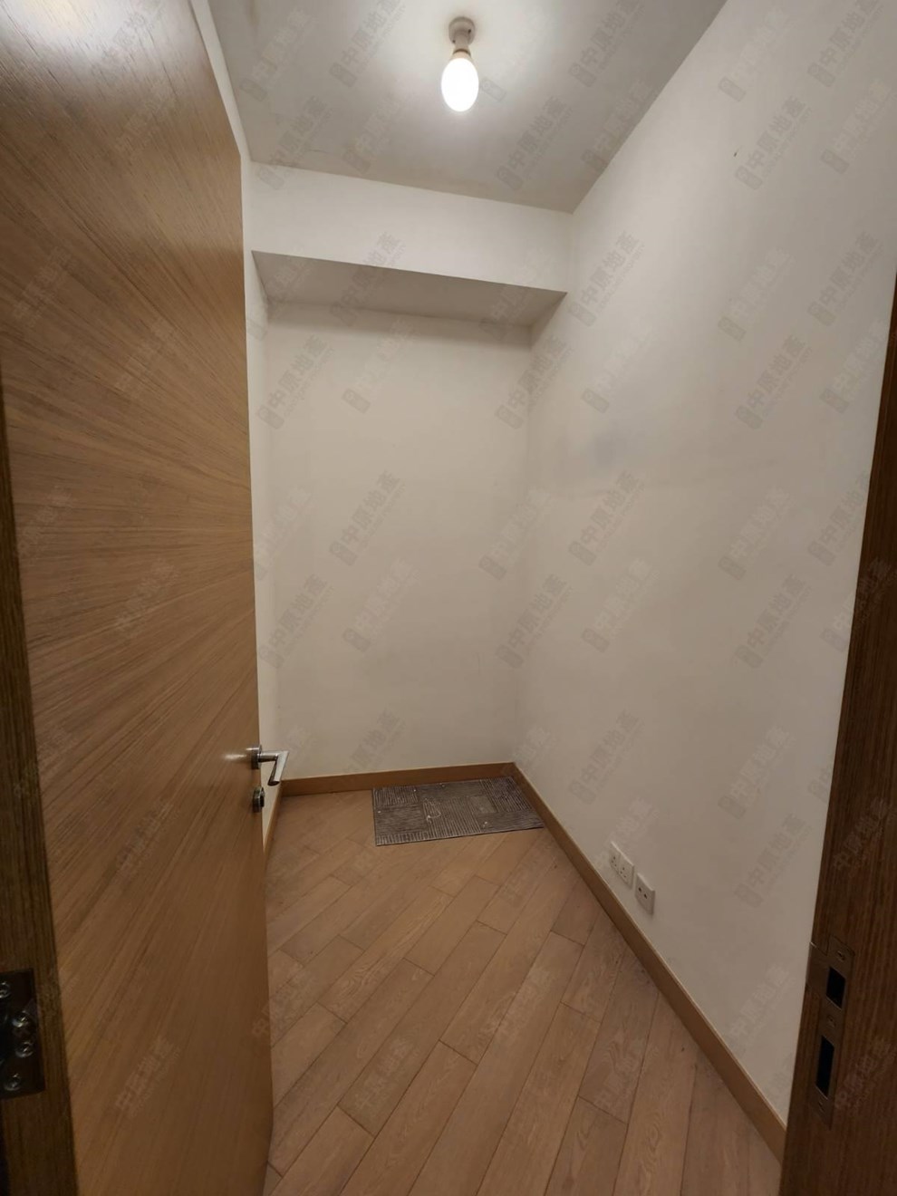 Unit Interior-Utility Room