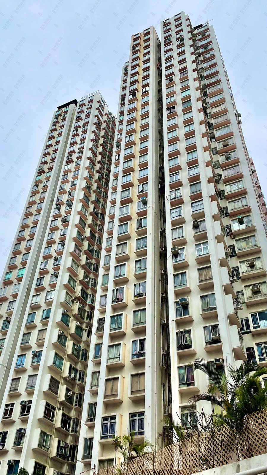 康輝大廈 A座, 相片