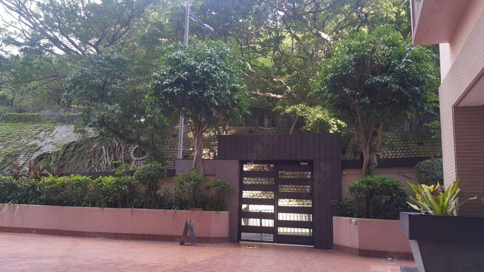 Building-Entrance