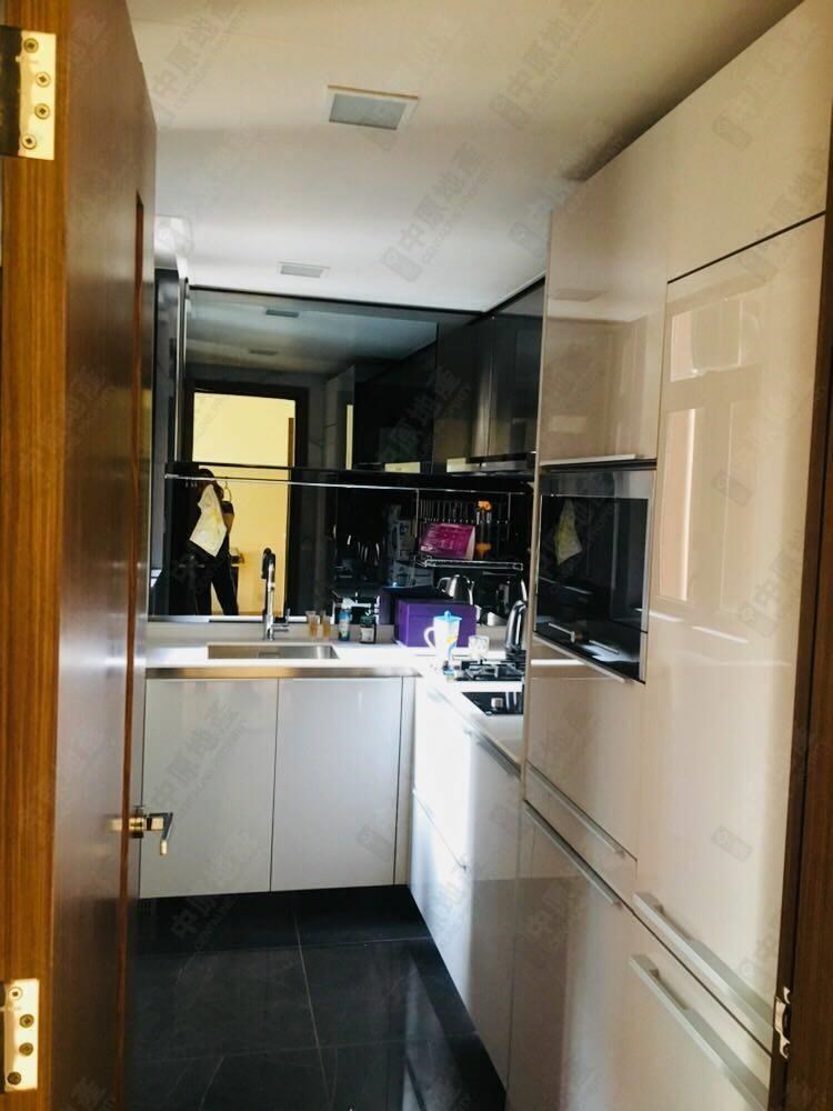 Unit Interior-Kitchen