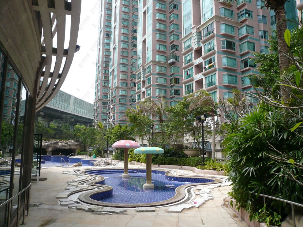 Club House/Facility-Swimming Pool
