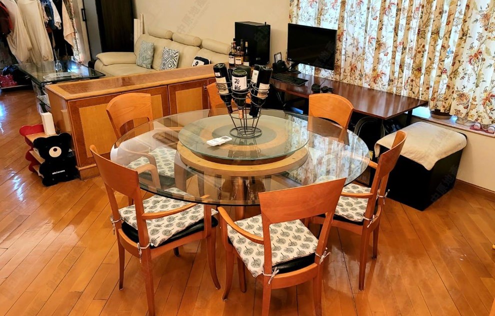 Unit Interior-Dining Room