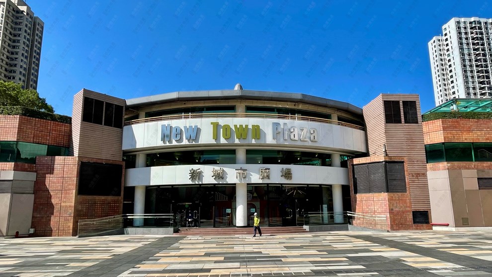 Nearby Environment-Shopping Mall