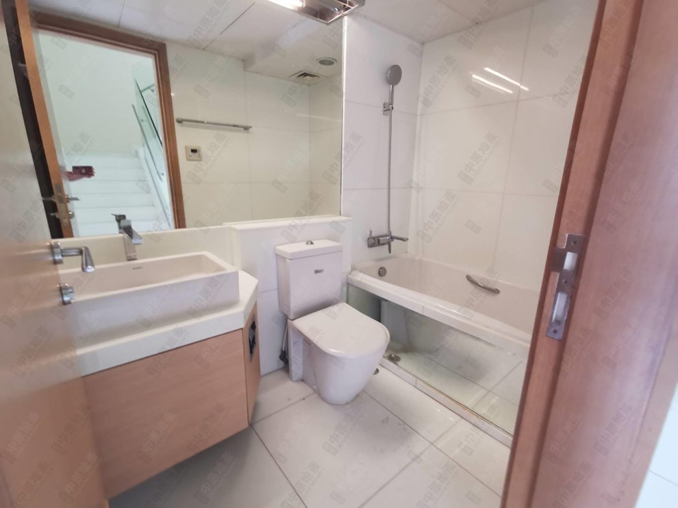 Unit Interior-Bathroom
