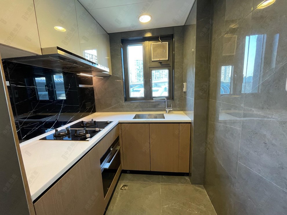 Unit Interior-Kitchen