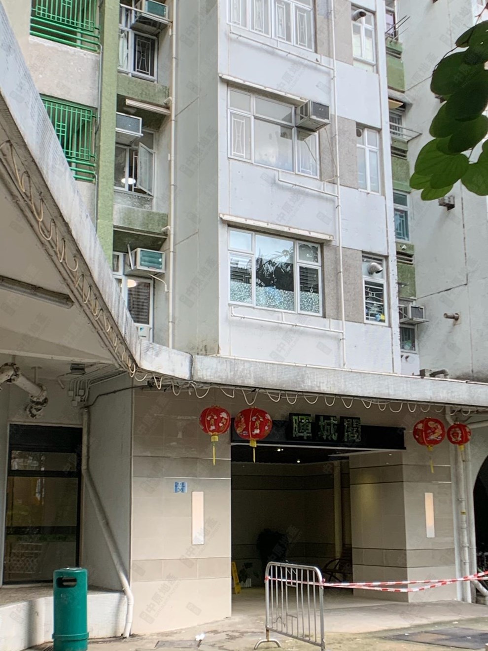 大廈-入口