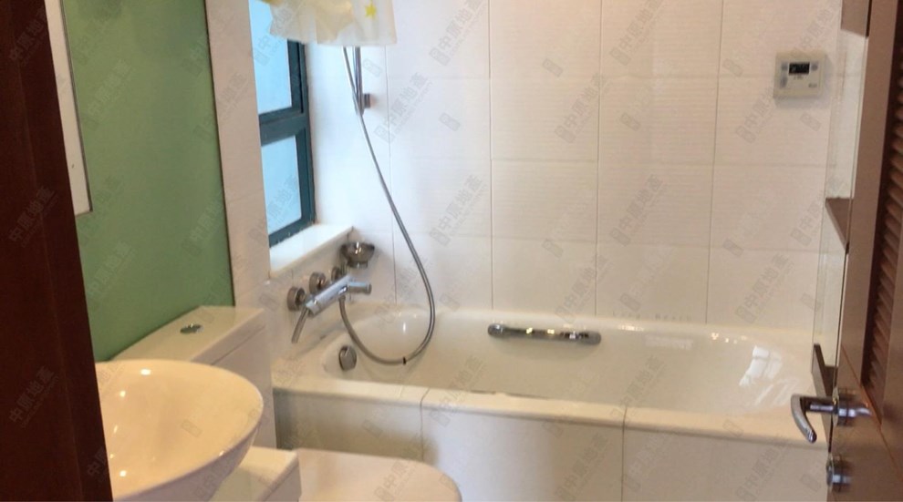 Unit Interior-Bathroom