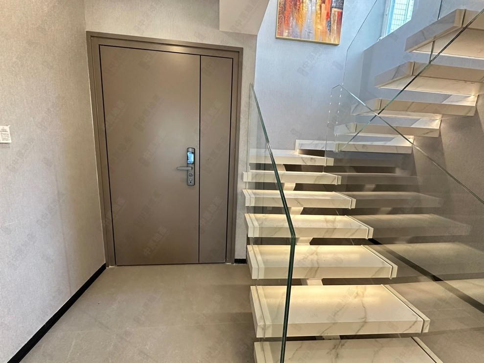 Unit Interior-Internal Staircase