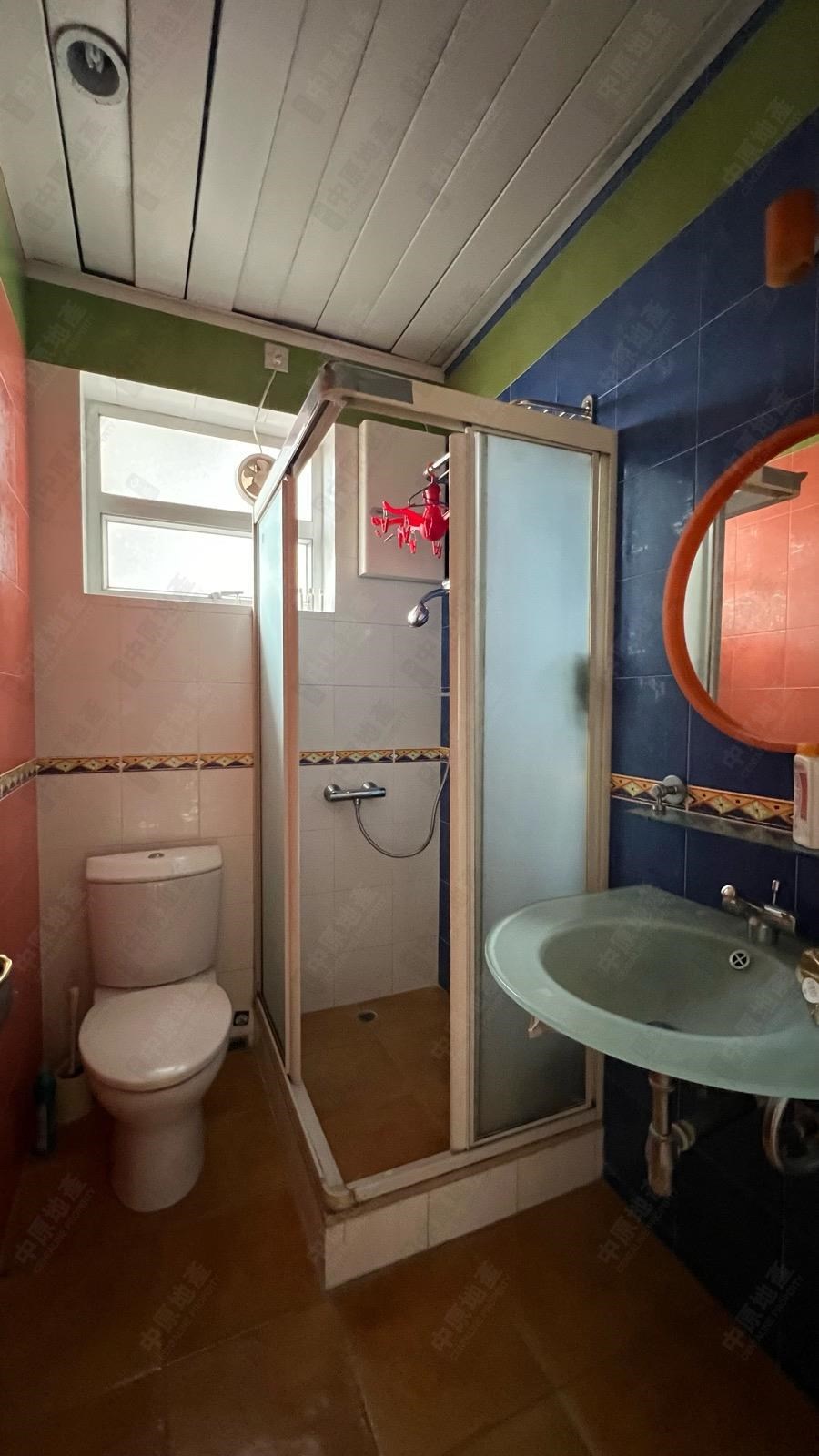 Unit Interior-Bathroom