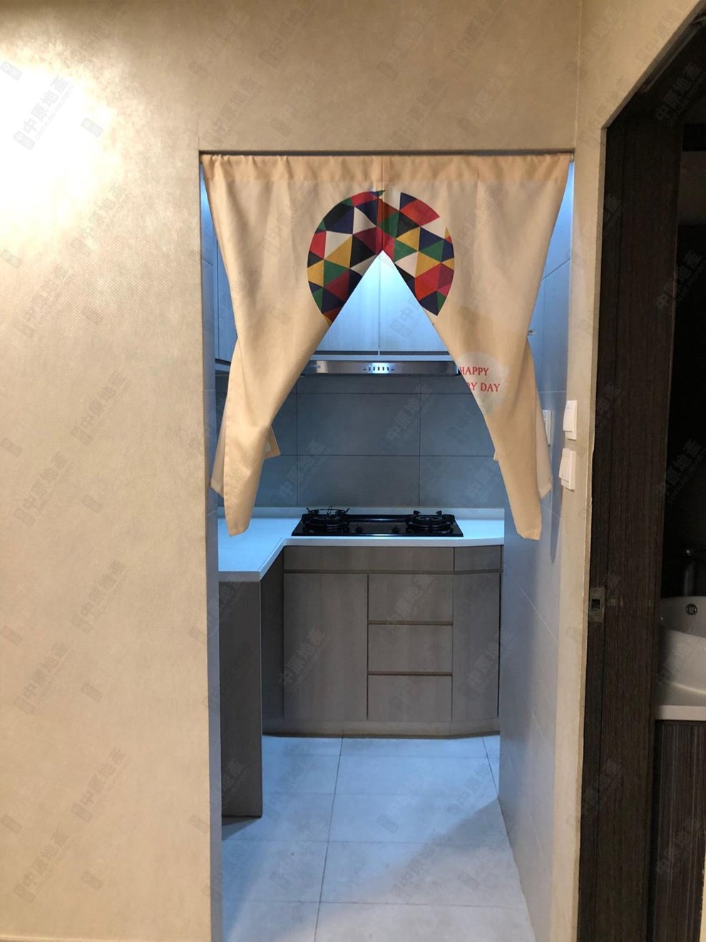 Unit Interior-Kitchen