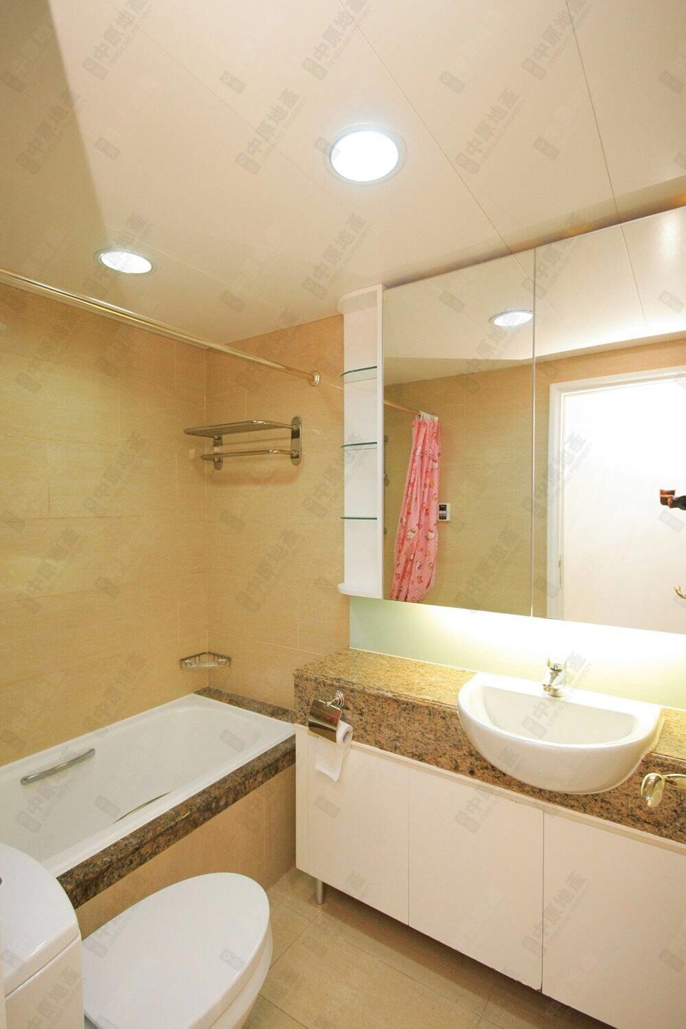 Unit Interior-Bathroom