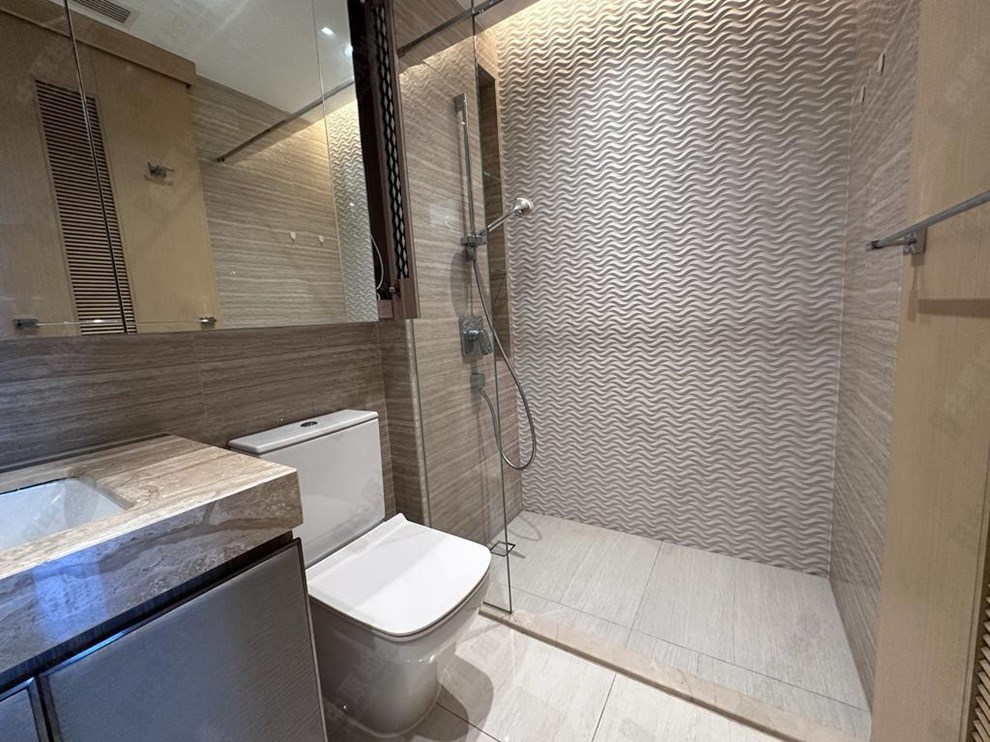 Unit Interior-Bathroom