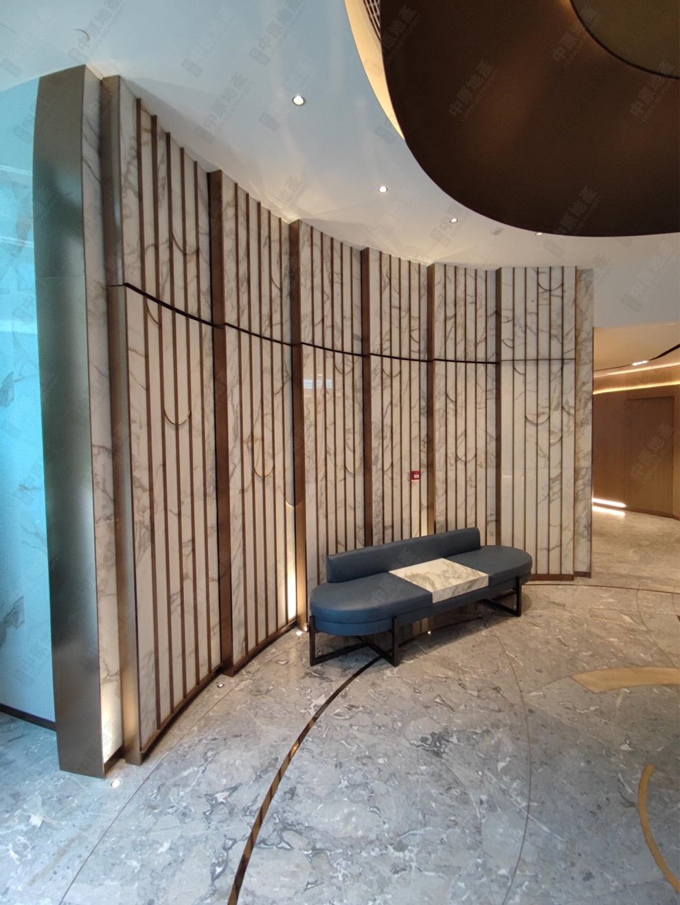 Building-Lobby