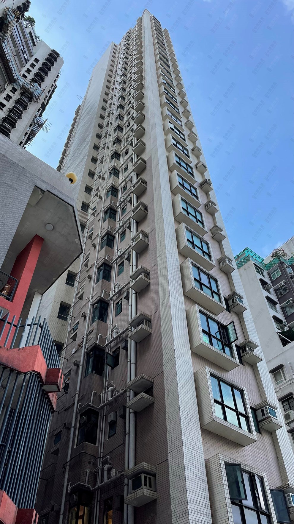 Building-Outlook