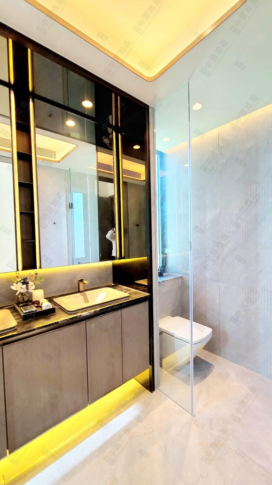Unit Interior-Master Bathroom