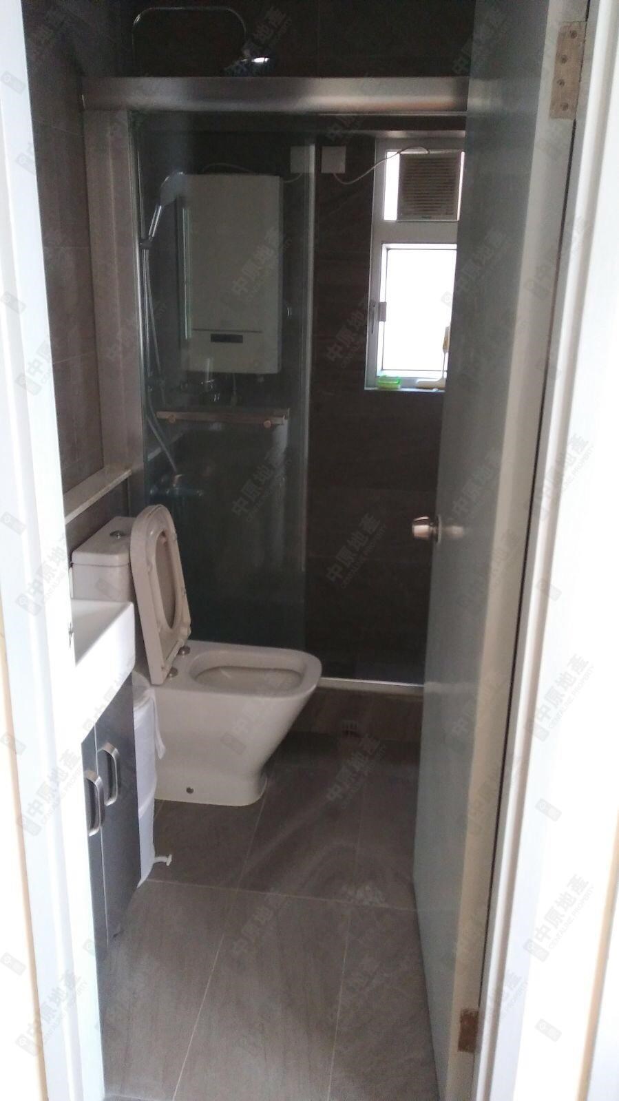 Unit Interior-Bathroom