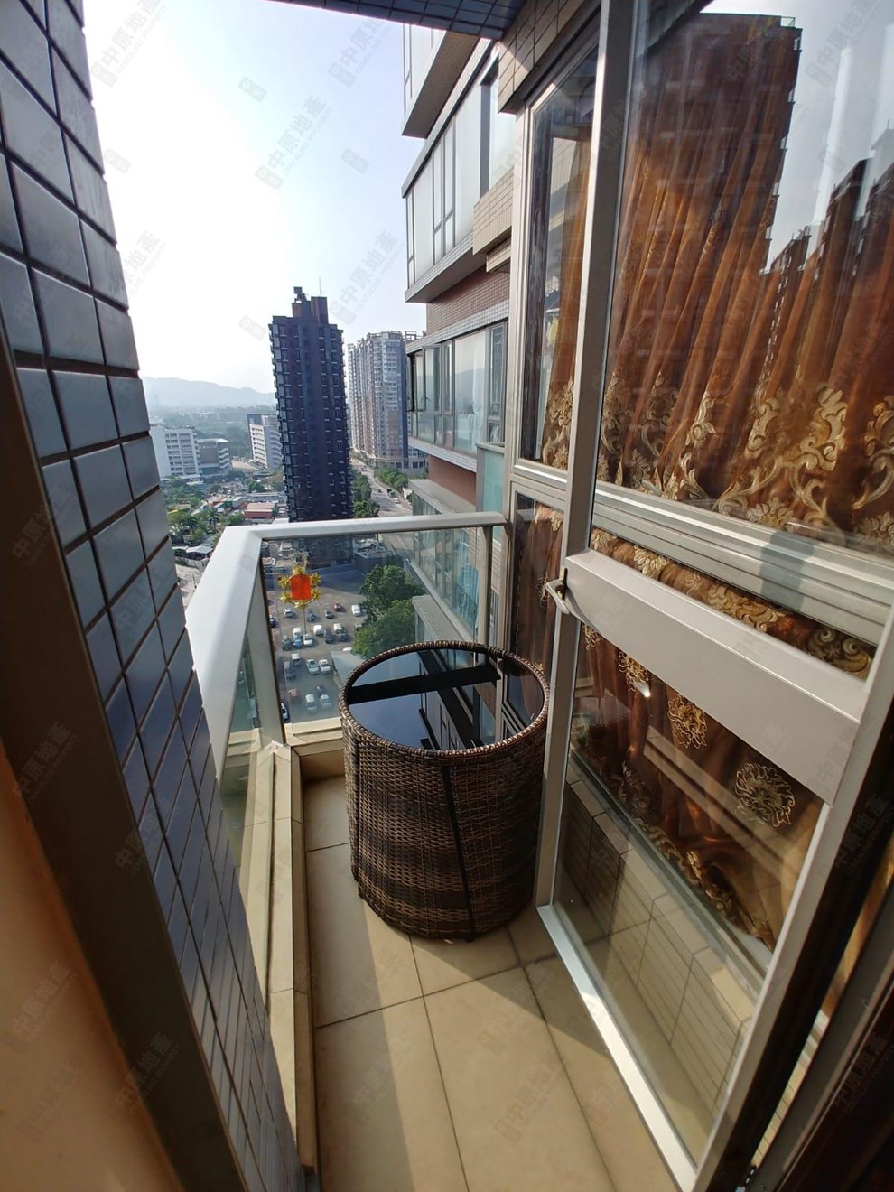 Unit Exterior-Balcony