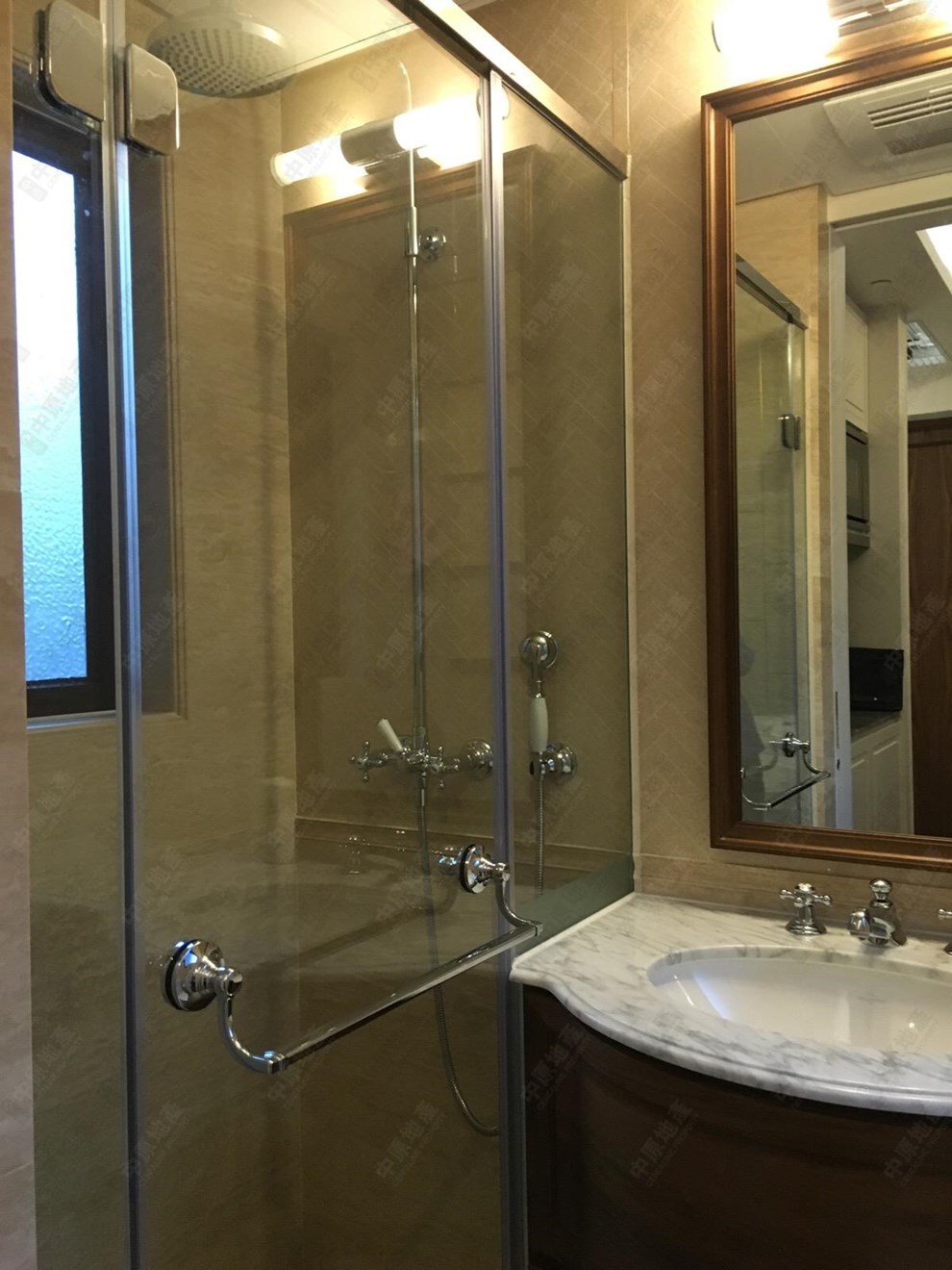 Unit Interior-Bathroom
