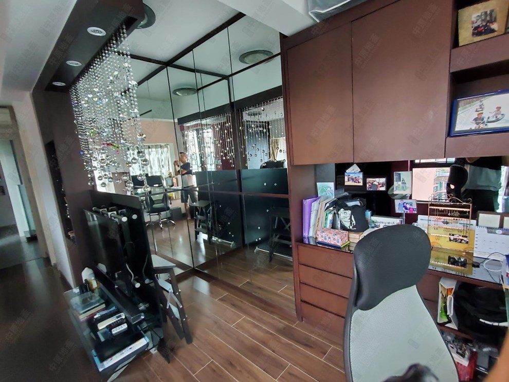 Unit Interior-Study Room