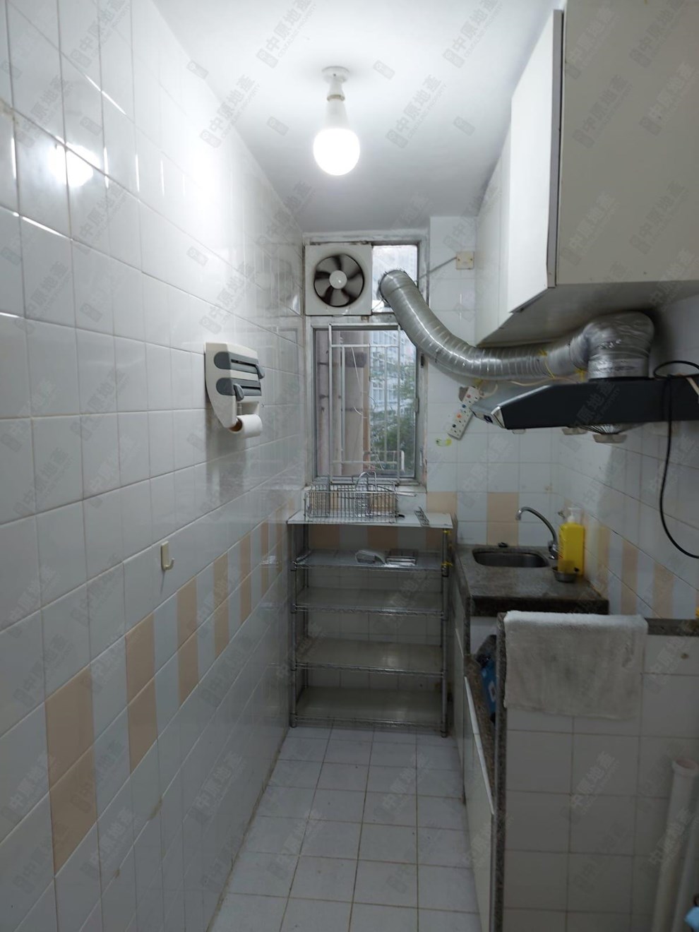 Unit Interior-Kitchen