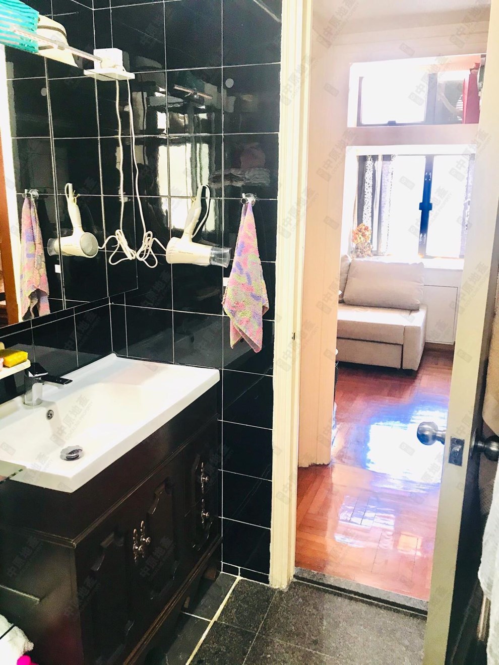 Unit Interior-Washroom