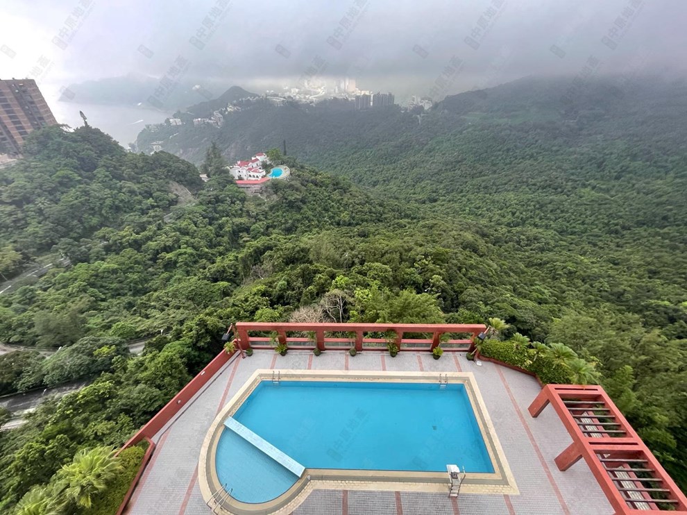 Club House/Facility-Swimming Pool