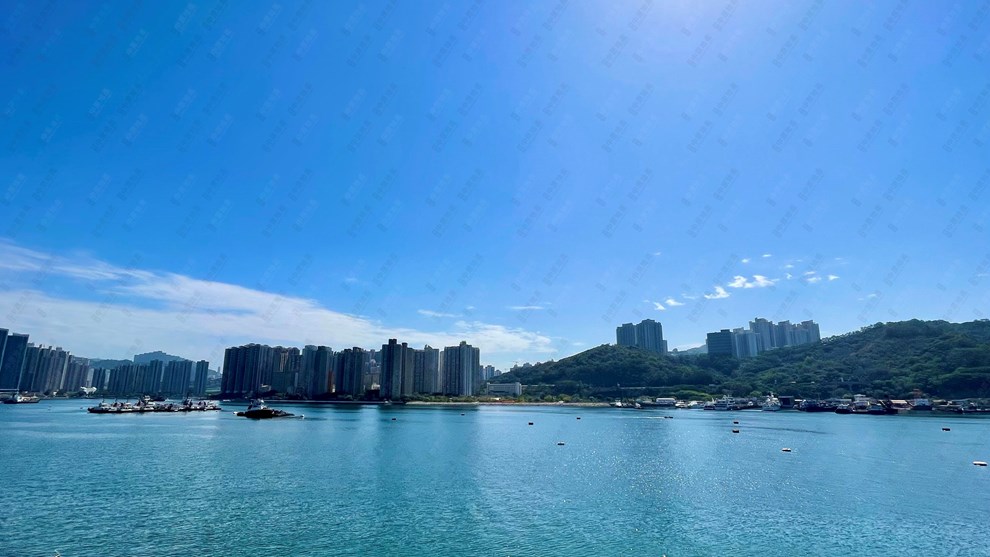 Nearby Environment-Nearby View