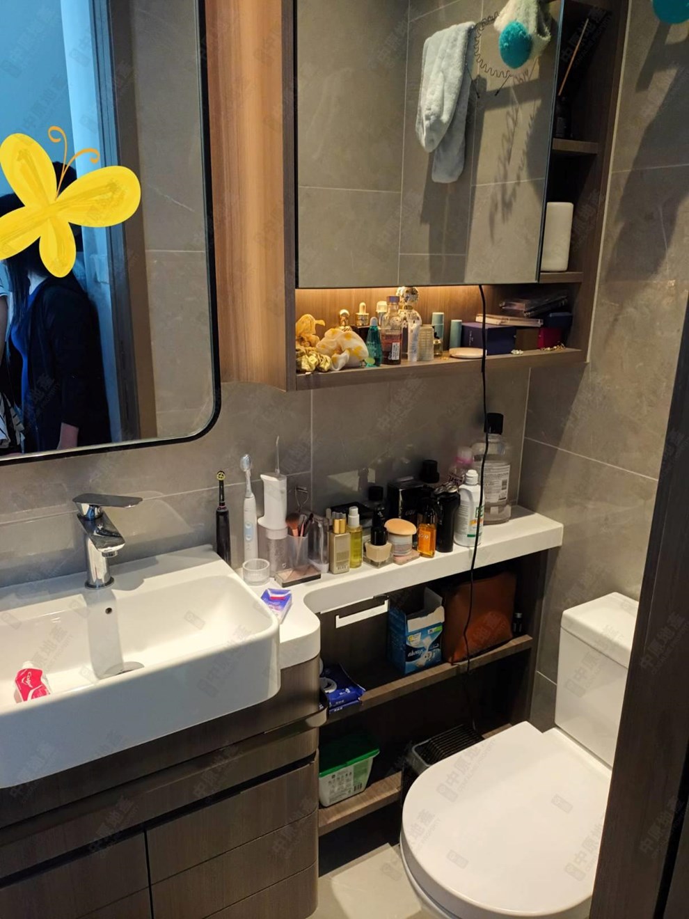 Unit Interior-Bathroom