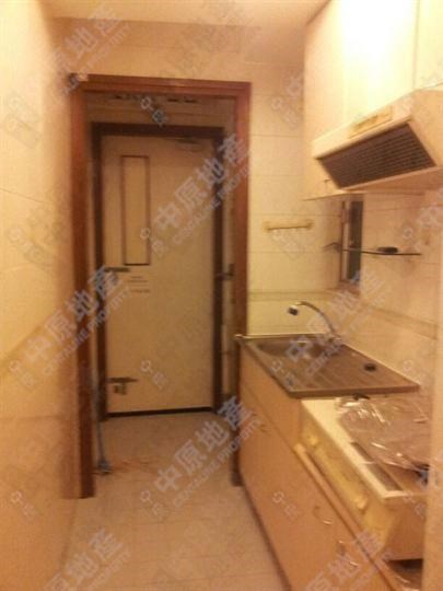 Unit Interior-Kitchen