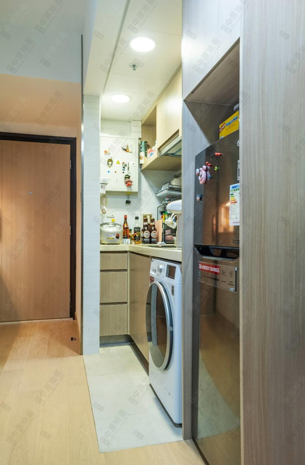 Unit Interior-Kitchen