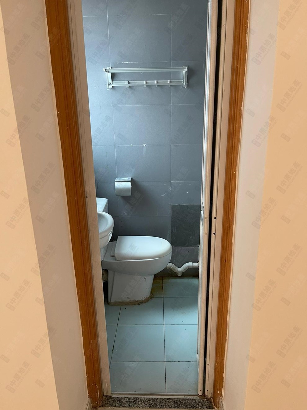 Unit Interior-Washroom