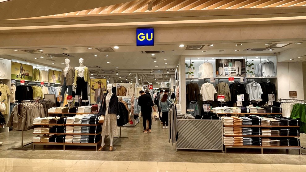 Nearby Environment-Shopping Mall