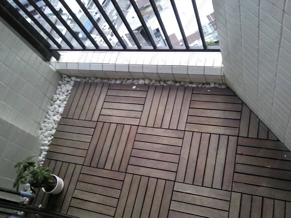Unit Exterior-Balcony
