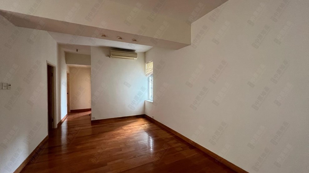 Unit Interior-Dining Room