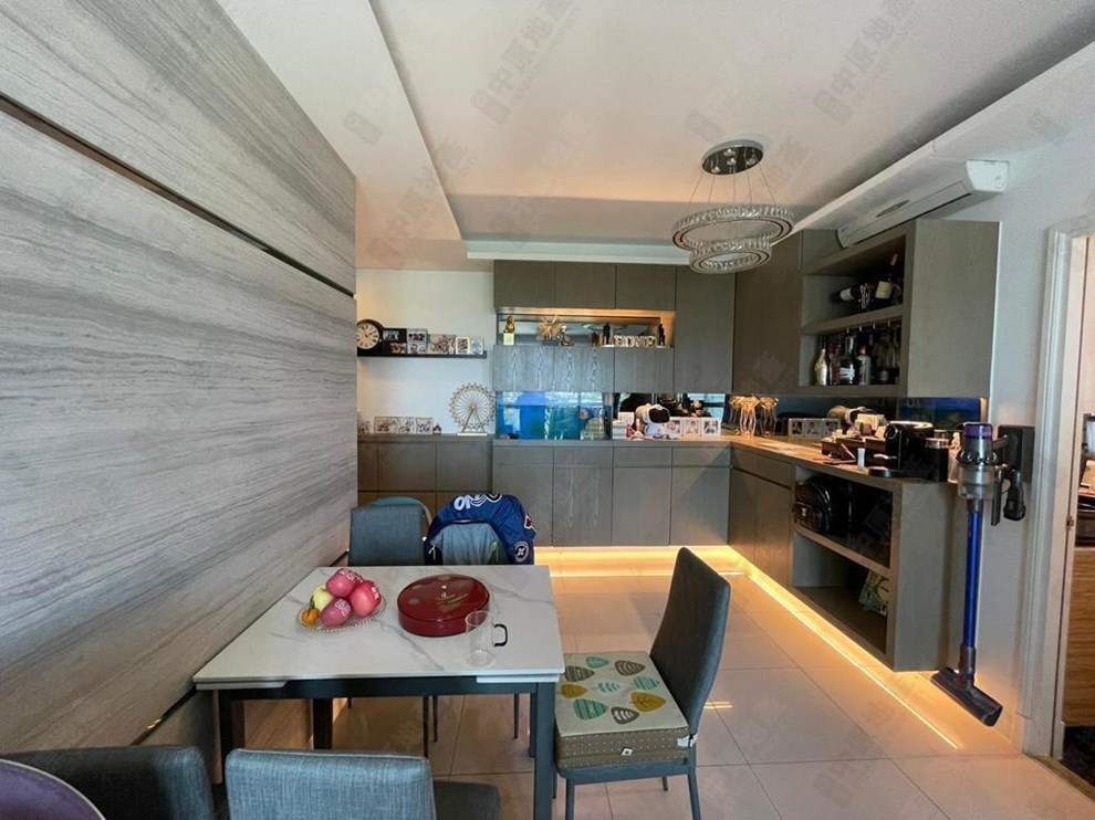 Unit Interior-Kitchen