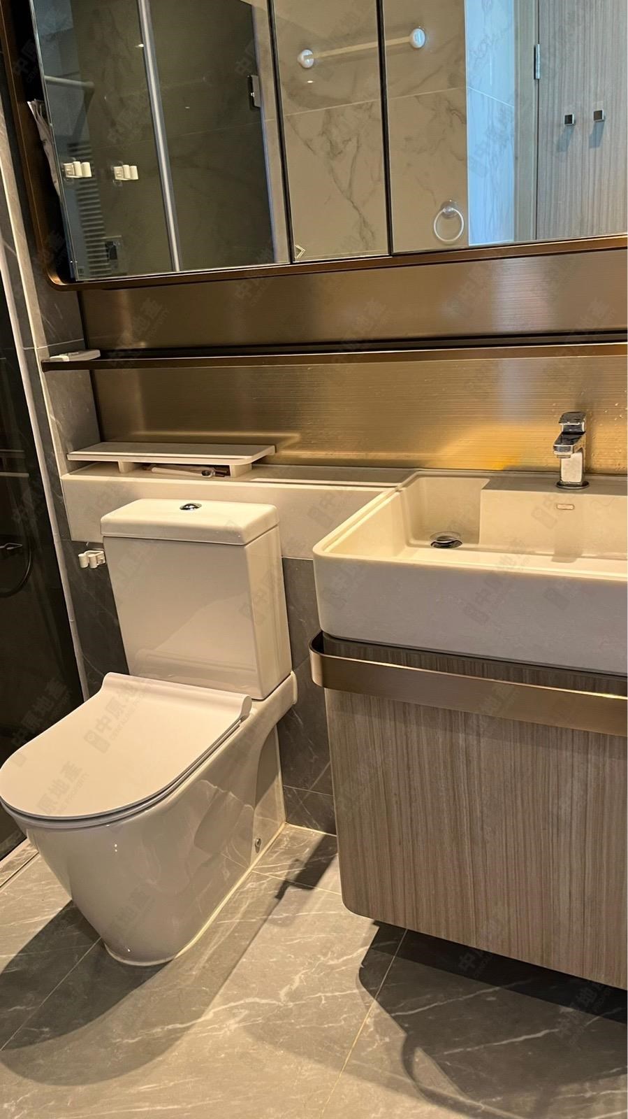 Unit Interior-Bathroom