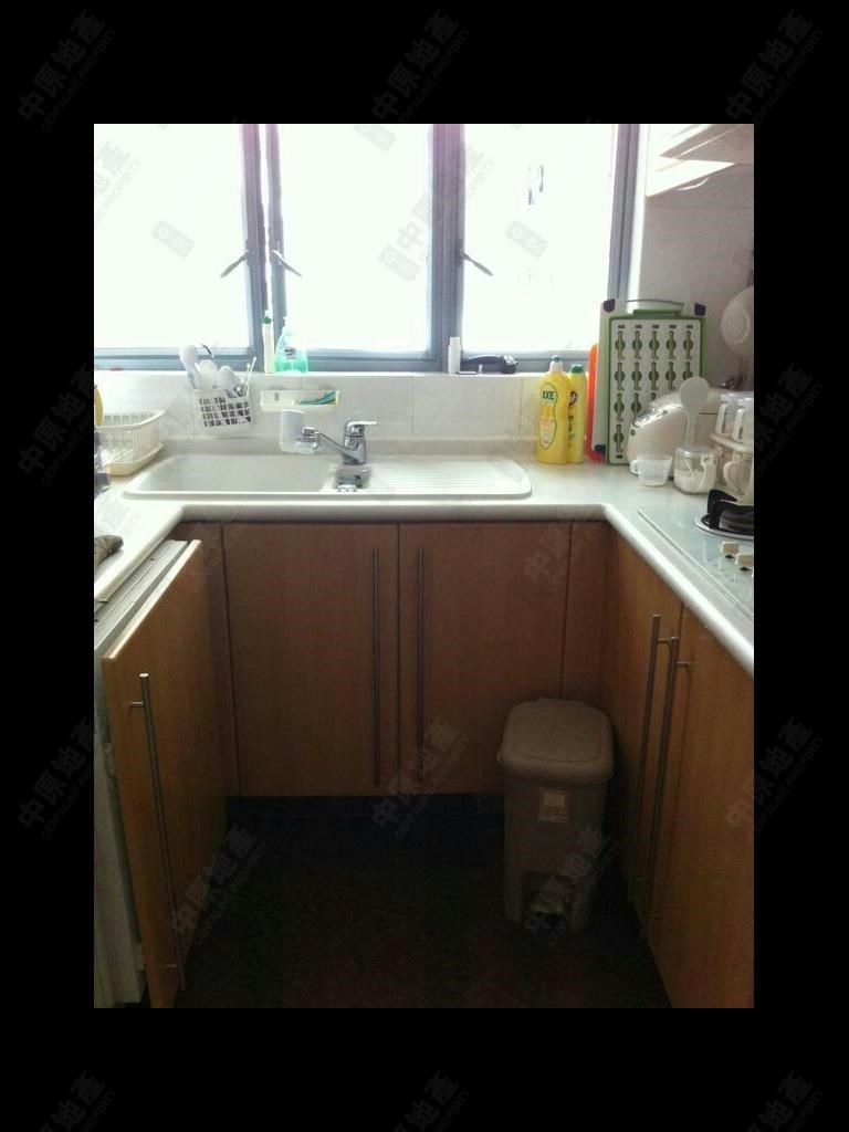 Unit Interior-Kitchen