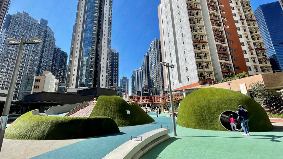 Nearby Environment-Park