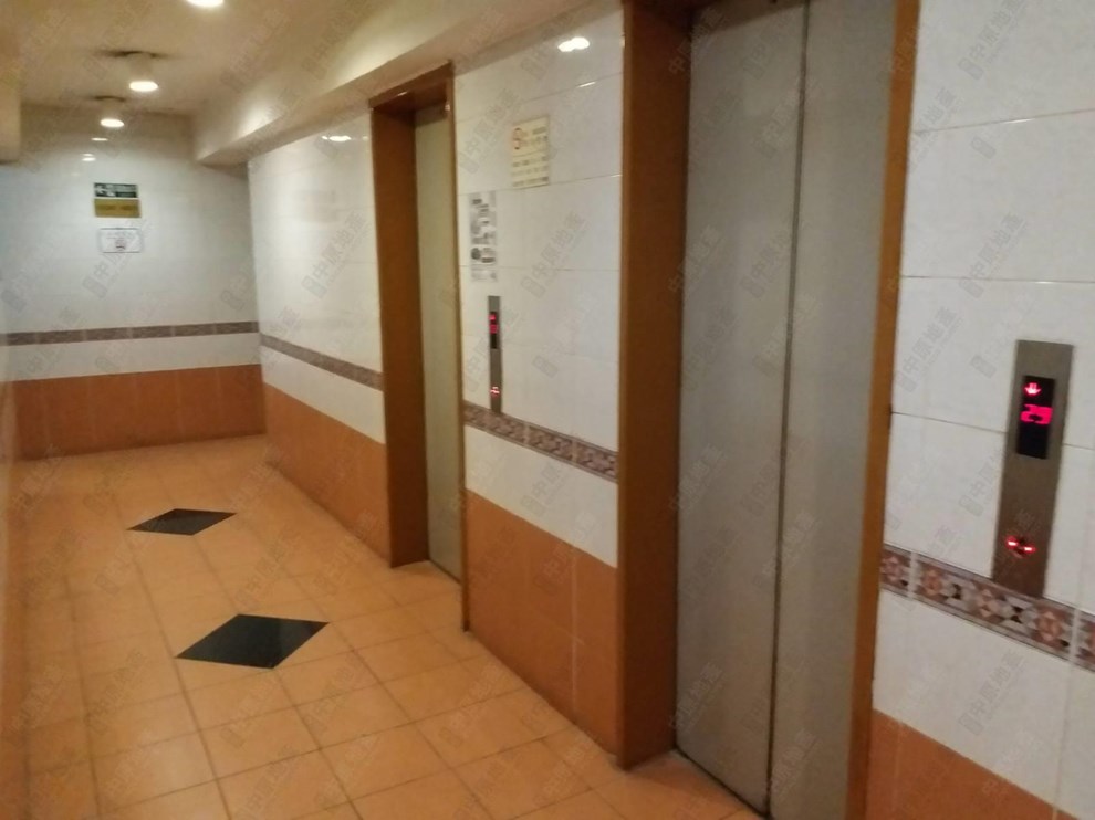 Building-Corridor