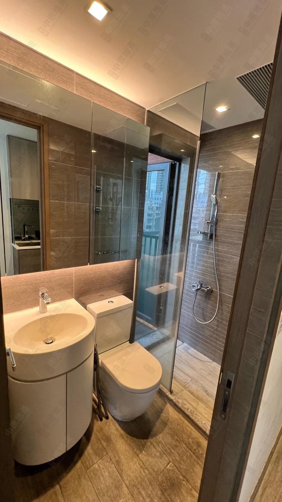 Unit Interior-Bathroom