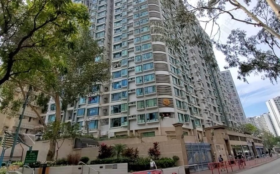 J C PLACE, Photo