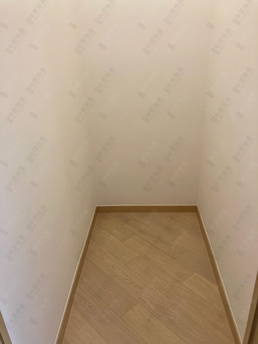 Unit Interior-Utility Room