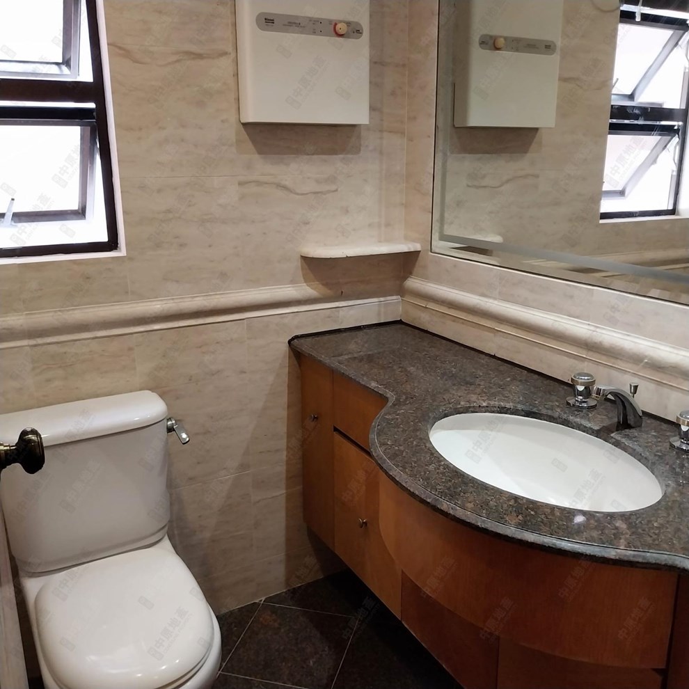 Unit Interior-Bathroom