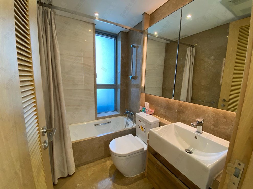 Unit Interior-Washroom