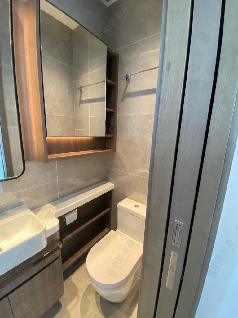 Unit Interior-Washroom